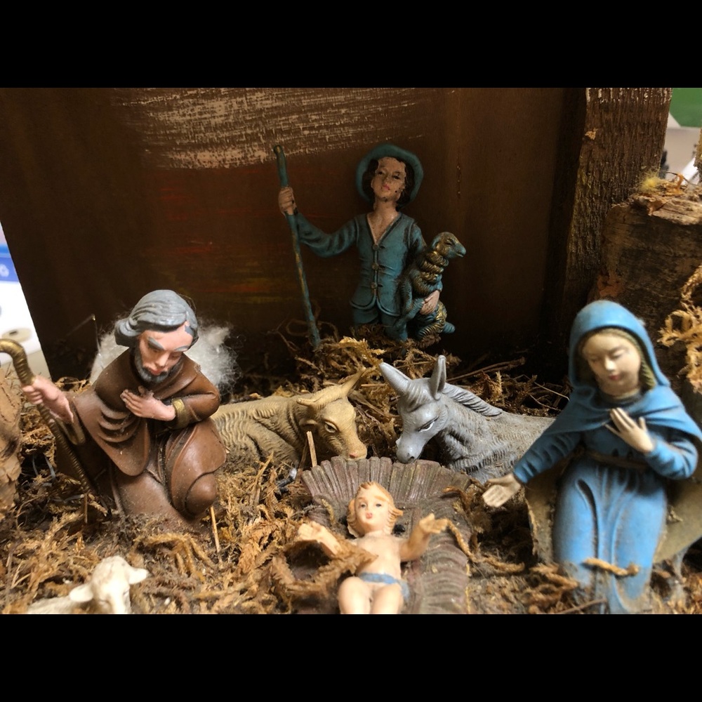 Wooden nativity with affixed figures ITALY